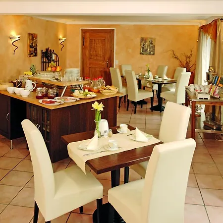 Rheingoldhof Hotel München